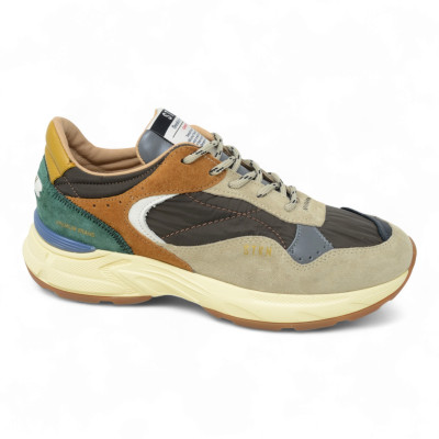 REVERSE NEW AGE SNEAKER