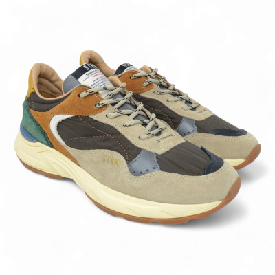REVERSE NEW AGE SNEAKER