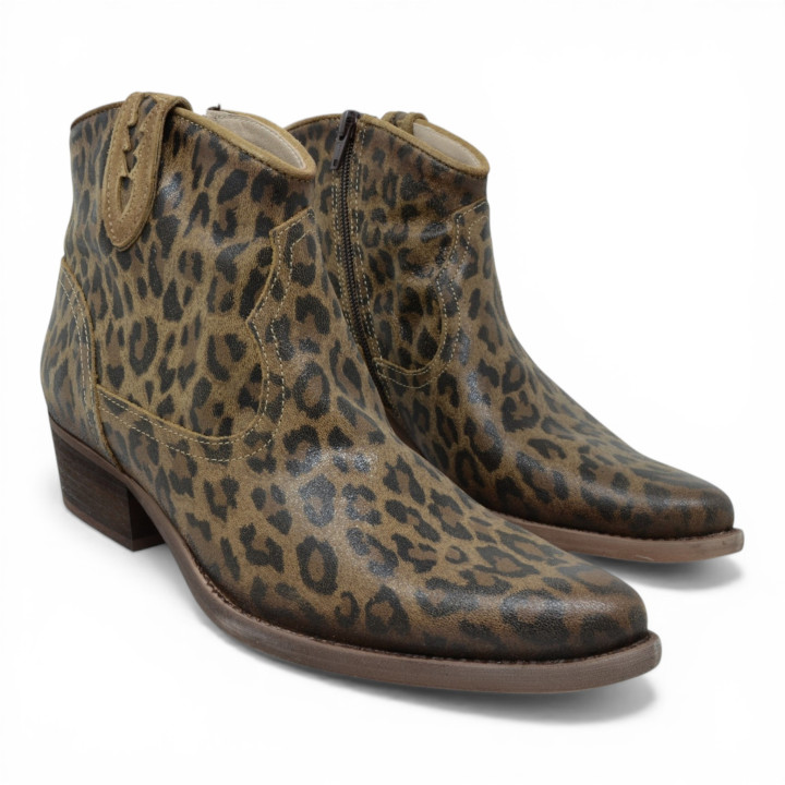 E186 SUEDE FANTASY