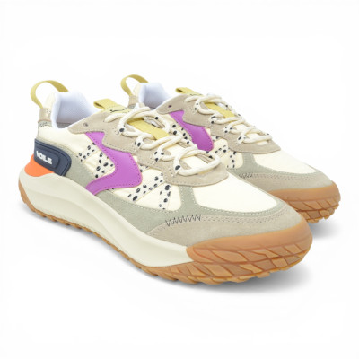 001 2019698 01 3N23 CLUB ACT 2